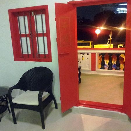Kt Chinatown Lodge Kuala Terengganu Bagian luar foto