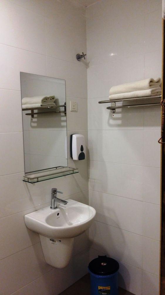 Kt Chinatown Lodge Kuala Terengganu Bagian luar foto